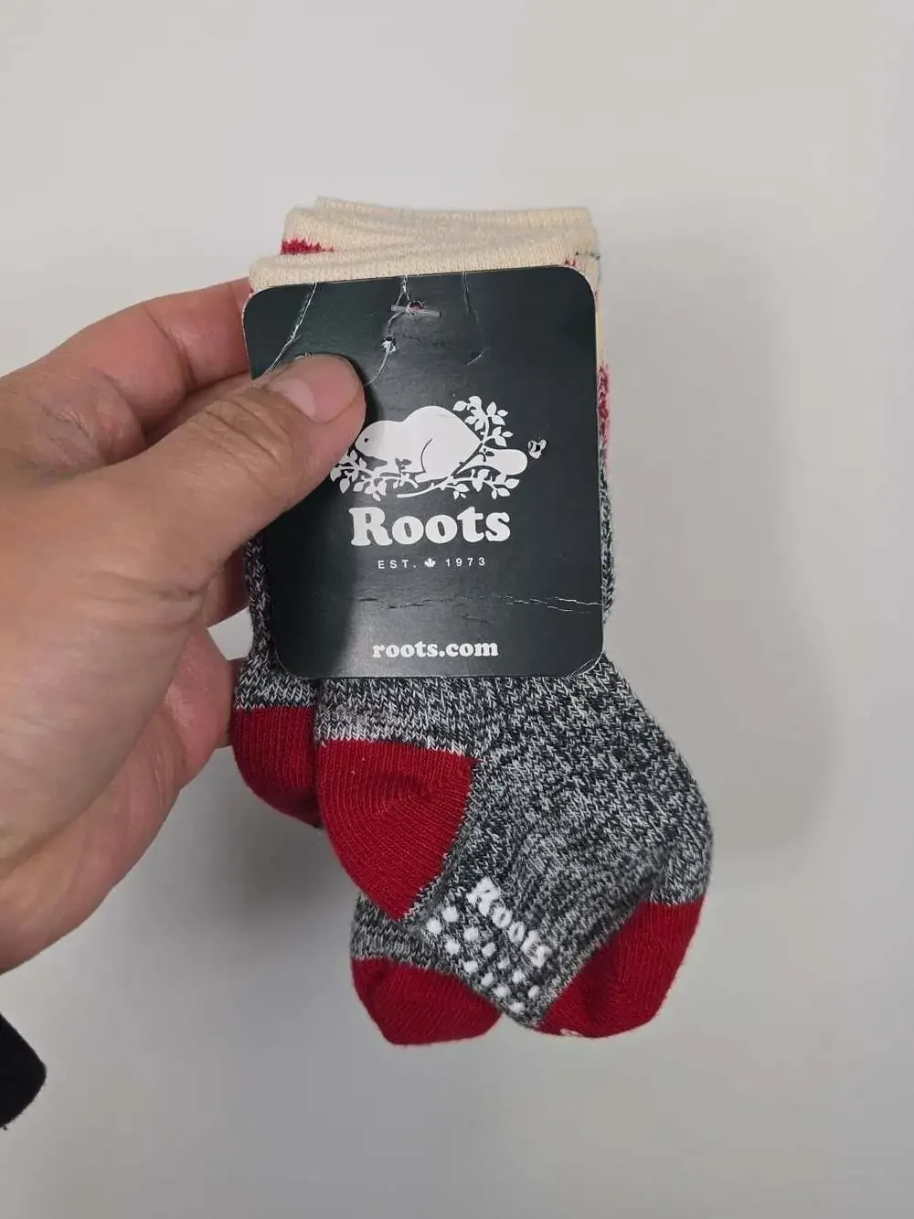 Roots Canada Toddler Socks 2 Pack Maple Leaf 0-12M NWT Cabin